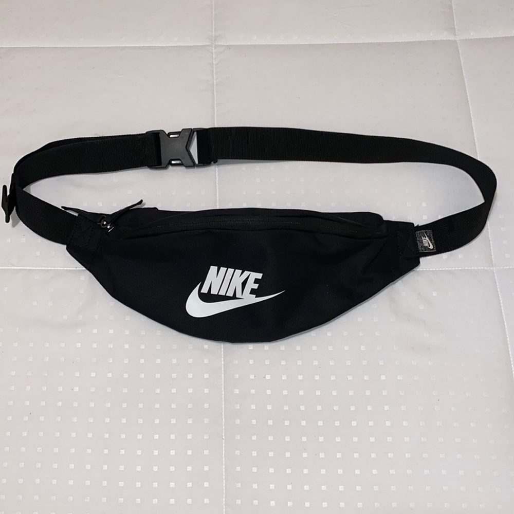 Nike Waist Pack